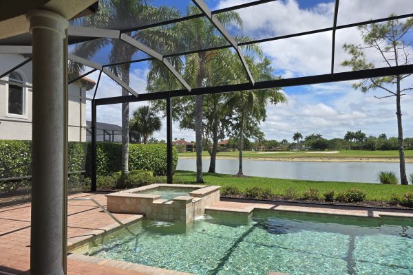 Free estimate for aluminum and screen enclosure services Naples FL